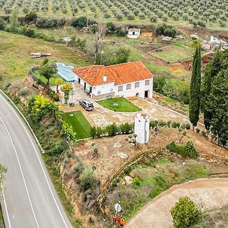 6 Bedroom Amazing Home In La Puebla De Los Infan La Puebla de los Infantes Eksteriør billede