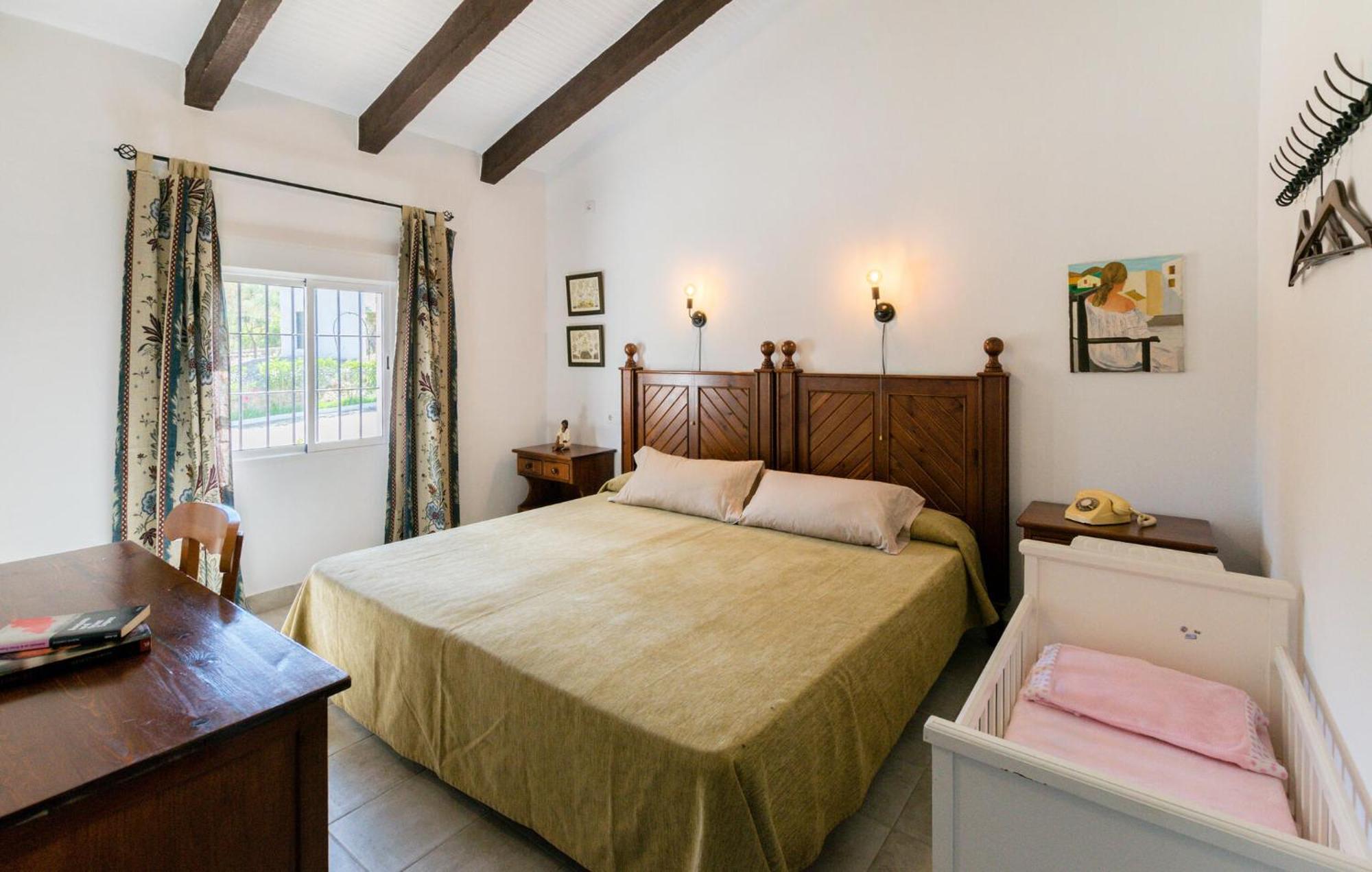 6 Bedroom Amazing Home In La Puebla De Los Infan La Puebla de los Infantes Eksteriør billede